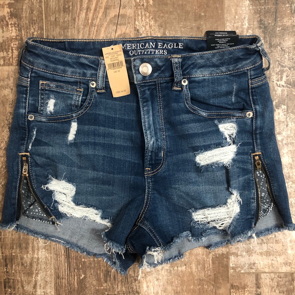 Size 10 American Eagle Super Hi-Rise Shortie